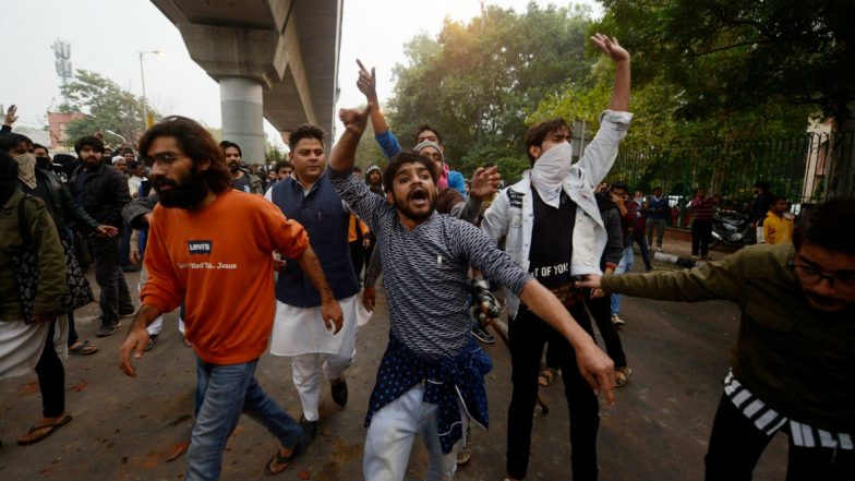 Uttar Pradesh: BJP Minority Wing Leader Thrashed in Amroha For Explaining 'Benefits of CAA and NRC'