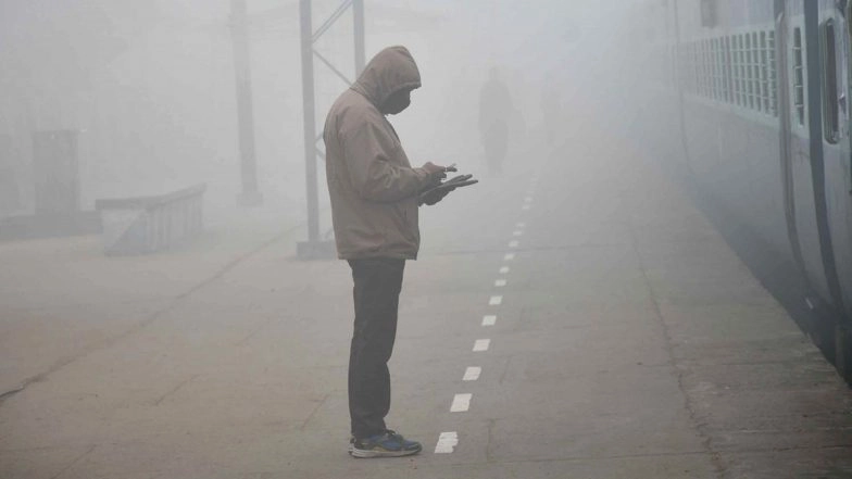 Winter 2020: Dense Fog to Engulf Parts of Uttar Pradesh, Bihar, West Bengal, Sikkim and Several States in North India Till December 14, Says IMD