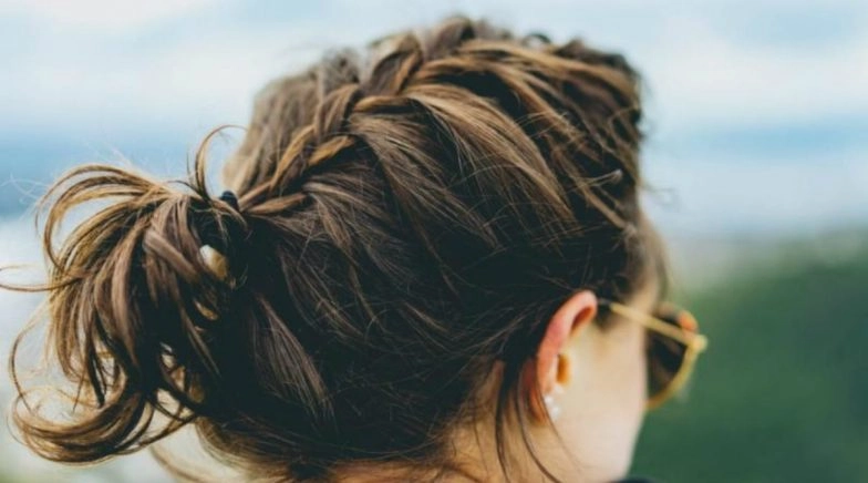 Easy Hair Styling Tips for Your Virtual Meetings During Quarantine