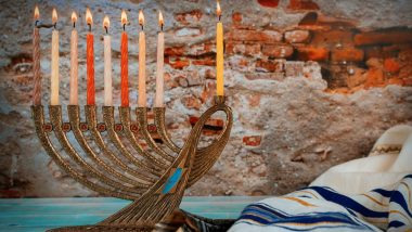 Happy Hanukkah 2019 Wishes & Images: People Take to Twitter to Celebrate the First Night of Jewish Festival of Lights