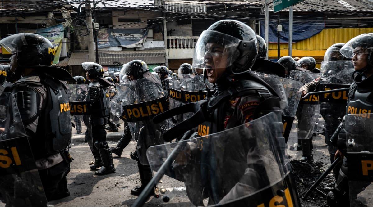 Indonesia Deploy 200,000 Security Personnel Ahead of Christmas Due to Potential Terror Threat Indonesia Deploy 200,000 Security Personnel Ahead of Christmas Due to Potential Terror Threat