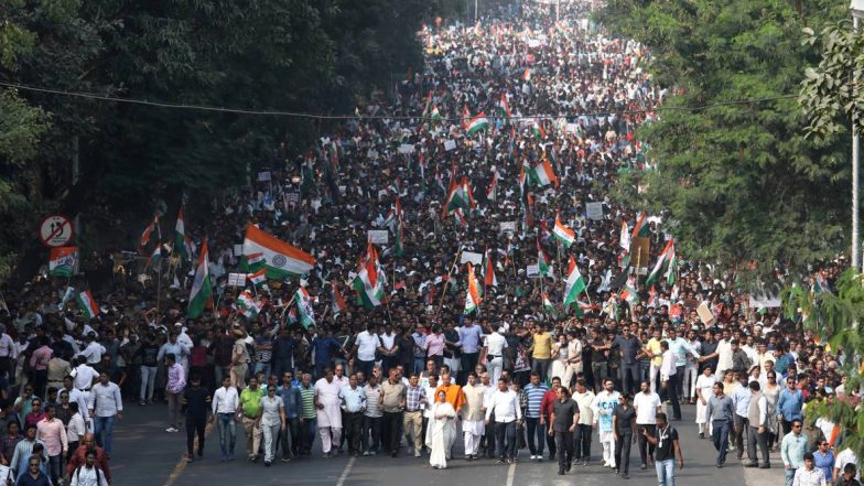 Mamata Banerjee Leads Mega Anti-CAA Rally in Kolkata, Promises Not to Implement NRC, Citizenship Law in West Bengal