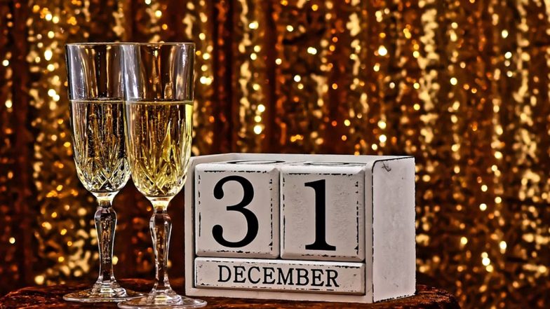 Planning to Go Out on New Year’s Eve? Hyderabad Police Bans Singles’ Entry at NYE Parties, Only Couples Can Groove on the Dance Floor