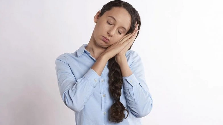 Love Sleeping? Napping For More Than 1.5 Hours May Increase Stroke Risk, Says Study