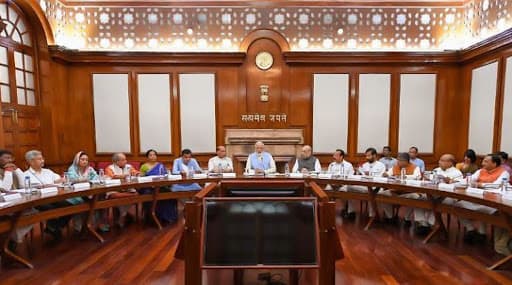 Bharat Bond Exchange Traded Fund Launch Approved by Narendra Modi Cabinet: Here Are All The Details Bharat Bond Exchange Traded Fund Launch Approved by Narendra Modi Cabinet: Here Are All The Details