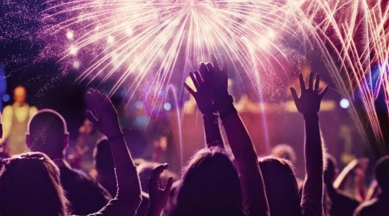 61 People Arrested From Pool Party In Noida