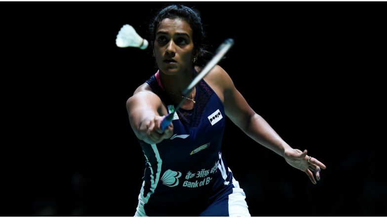 PV Sindhu Qualifies for Round of 16 After Beating NY Cheung 21-9, 21-16 in Badminton Singles at Tokyo Olympic Games 2020