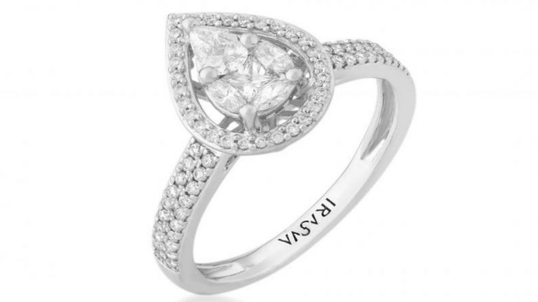 Planning a Romantic Proposal? 4 Things to Keep in Mind Before You Buy a Proposal Ring
