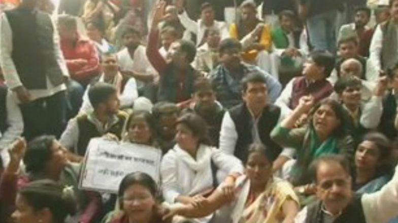 Unnao Rape-Murder: Uttar Pradesh Ministers Face Angry Protest as They Visit Victim's Family