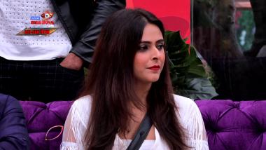 Bigg Boss 13 Weekend Ka Vaar Highlights 15 Dec 2019 Madhurima Tuli Evicted