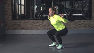 Weight Training for Women: 5 Reasons Why Women Should Lift Weights for Well-Toned Body (Watch Video)