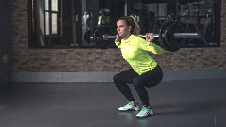Weight Training for Women: 5 Reasons Why Women Should Lift Weights for Well-Toned Body (Watch Video)