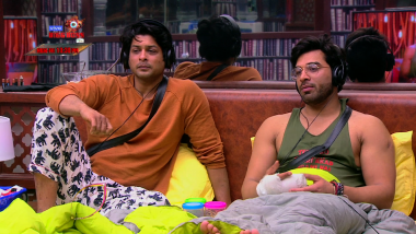 Bigg Boss 13 Episode 50 Updates 9 Dec 2019: Sidharth and Paras Watch Housemates from a Secret Room