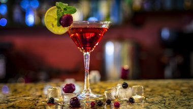 New Year’s Eve 2020 Cocktail Recipes: 5 Easy and Smooth Drinks to Set the Mood for Your New Year Party (Watch Videos)