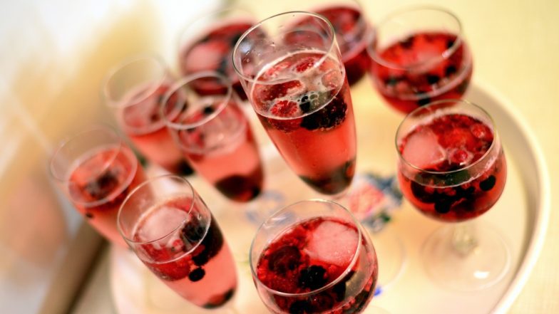 Hangover Prevention Tips For New Year's Eve 2019: How to Party All Night And Yet Not Wake Up Tipsy With A Headache!