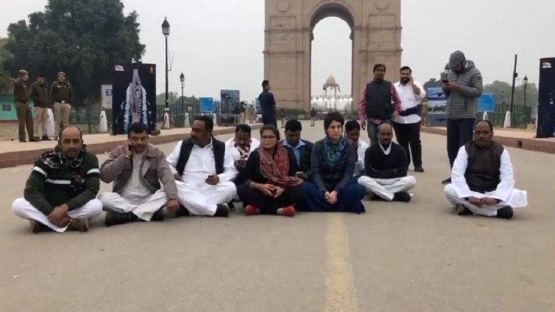Jamia Millia Islamia Violence: Priyanka Gandhi Leads Protest at India Gate Against Police Crackdown on Students