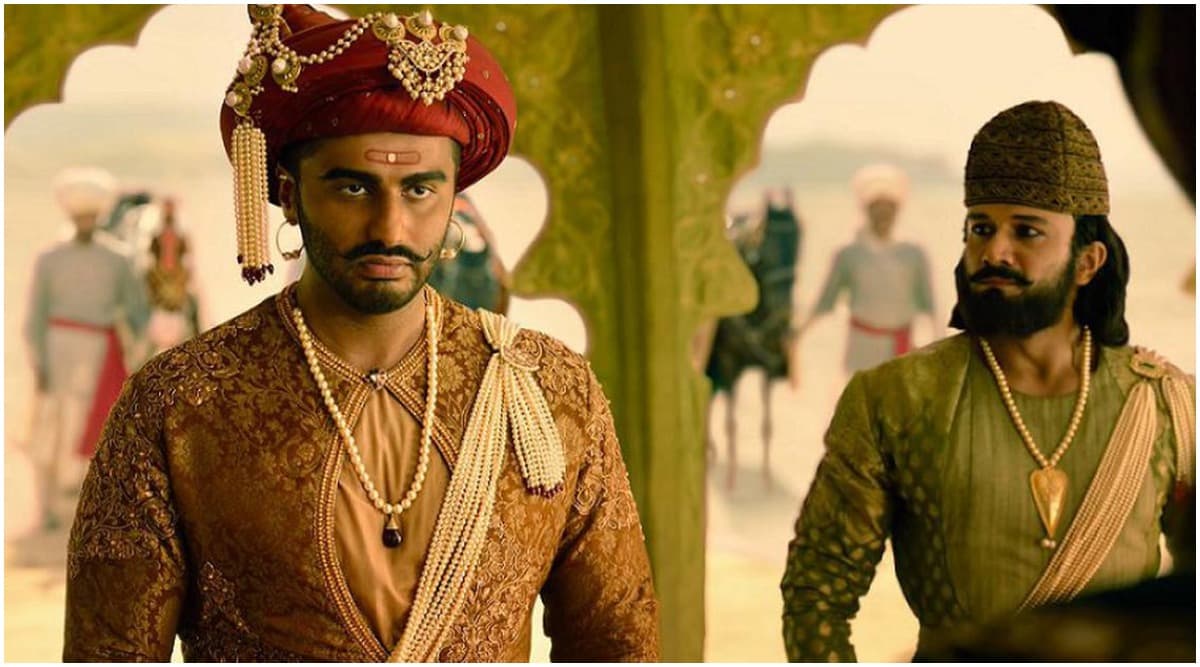 Panipat Box Office Collection Day 4: Arjun Kapoor, Kriti Sanon and Sanjay Dutt's Historical Saga Fails the Crucial Monday Test, Collects Rs 20.27 Crore So Far Panipat Box Office Collection Day 4: Arjun Kapoor, Kriti Sanon and Sanjay Dutt's Historical Saga Fails the Crucial Monday Test, Collects Rs 20.27 Crore So Far
