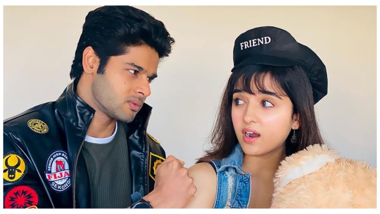 Bhagyashree's Son Abhimanyu Dassani Recerates Maine Pyaar Kiya Scene With Shirley Setia on Film's 30th Anniversary