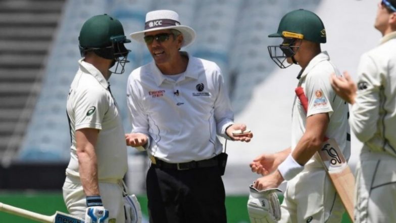 Steve Smith Confronts Umpire Nigel Llong After Being Denied a Couple of Byes During AUS vs NZ, 2nd Test 2019, Shane Warne Says, ‘Send Law Book to Umpires’ (Watch Video)