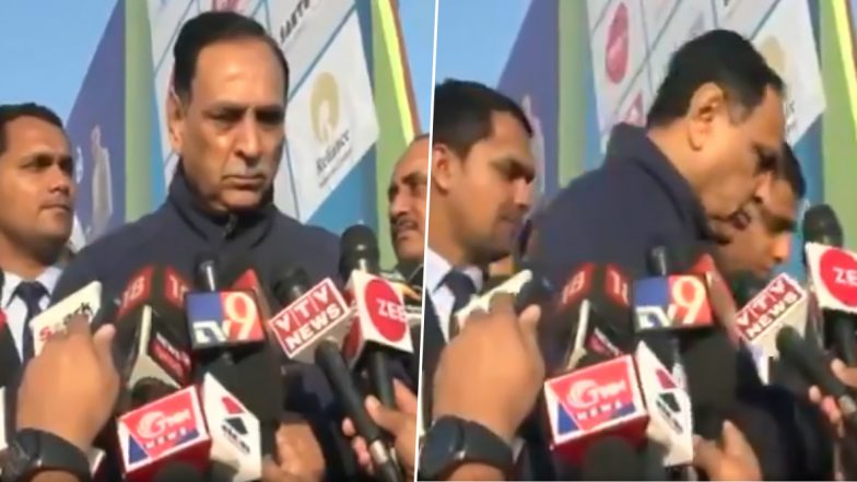 Gujarat Infant Deaths: CM Vijay Rupani Walks Away When Asked About Reports of Death Cases in Rajkot and Ahmedabad Hospitals; Watch Video