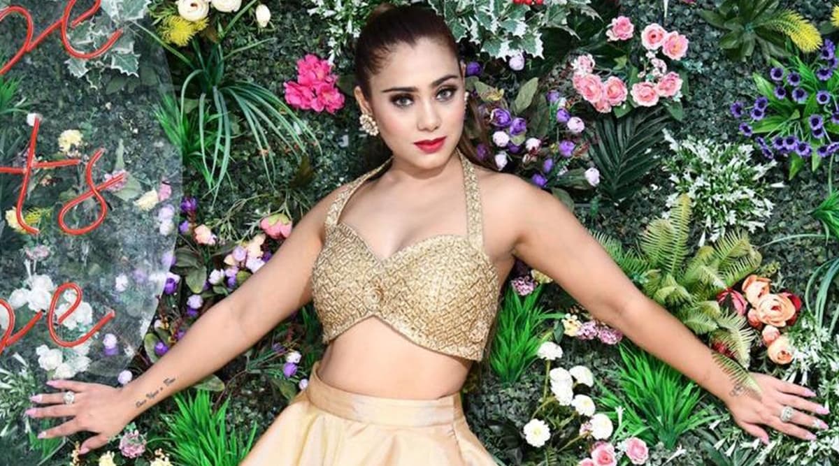 ANKITA RAGHAV ARORA - The Prominent Fashion Sensation of Instagram ANKITA RAGHAV ARORA - The Prominent Fashion Sensation of Instagram