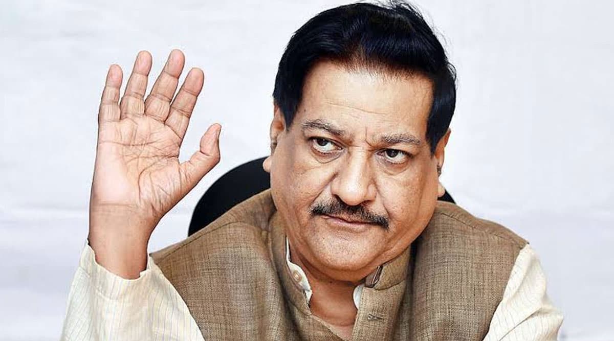 Budget 2020: Nirmala Sitharaman Not Invited in '13 Meetings' Chaired by PM Modi, Must be Sacked if Considered Incompetent, Says Prithviraj Chavan Budget 2020: Nirmala Sitharaman Not Invited in '13 Meetings' Chaired by PM Modi, Must be Sacked if Considered Incompetent, Says Prithviraj Chavan