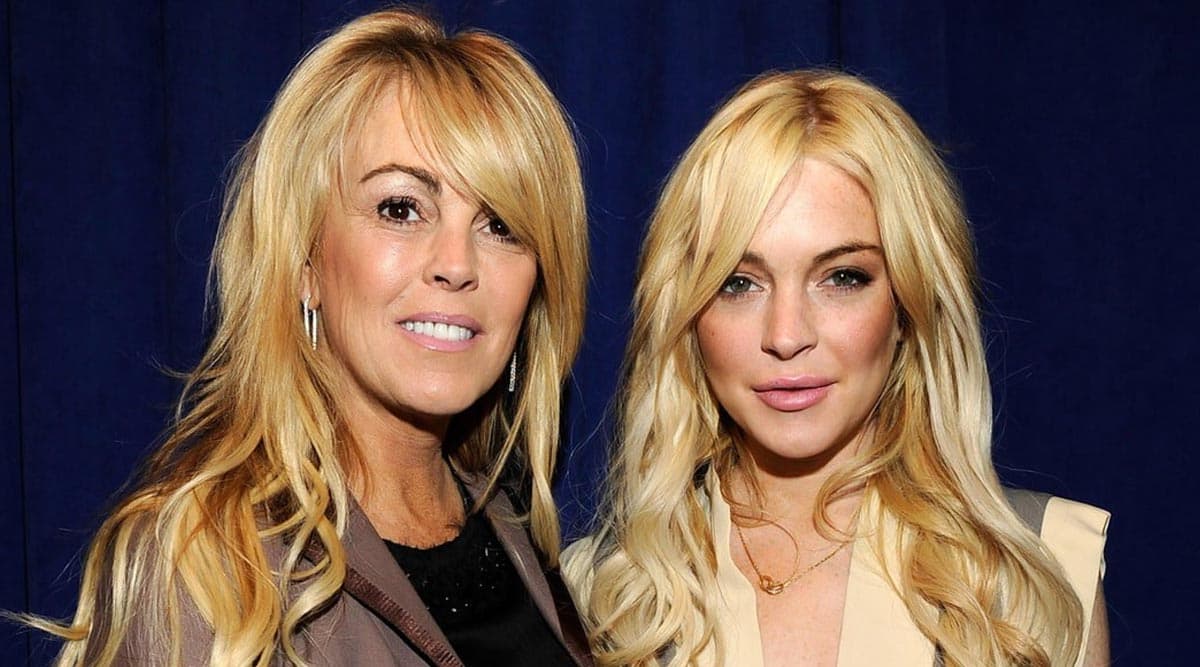 Lindsay Lohan’s Mother Dina Lohan Arrested for DWI, Crashes Her Mercedes on a Vehicle in New York Lindsay Lohan’s Mother Dina Lohan Arrested for DWI, Crashes Her Mercedes on a Vehicle in New York