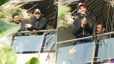 Hrithik Roshan's 46th Birthday: War Actor is All Smiles as He Greets Fans Gathered Outside His Residence (View Pics)