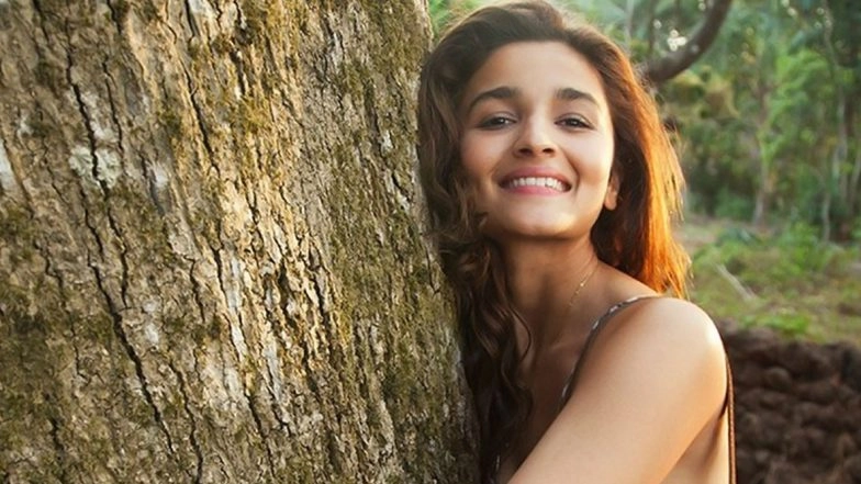 National Girl Child Day 2020 in India: 5 Must-Have Hindi Songs Dedicated to Girl Power That Are Extremely Empowering