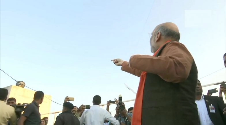 Amit Shah Attends Uttarayan Event in Ahmedabad, Flies Kite; Watch Video