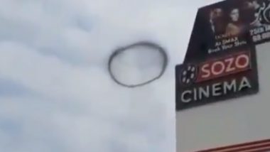 Alien or UFO? Black Ring Seen Flying in Sky in Pakistan's Lahore Leaves People in Fear; Watch Video