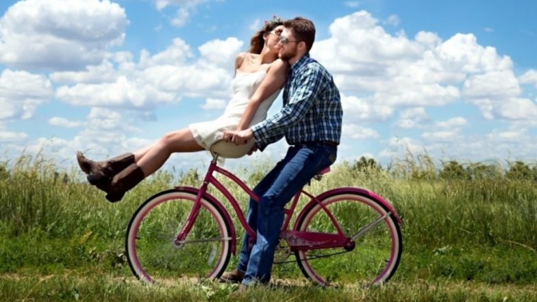 Is It a Rebound Or A Relationship? Here's How to Tell If You Have Feelings for the New Person in Your Life