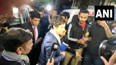 JNU Violence: Priyanka Gandhi Meets Injured JNU Students at AIIMS, Condemns Violence