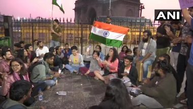 Mumbai: Students Hold Midnight Protest Against Violence in Delhi's JNU