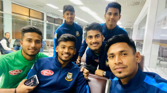 PAK vs BAN T20I Series 2020: Mustafizur Rahman Requests Fans to Pray for Team As They Head to Pakistan