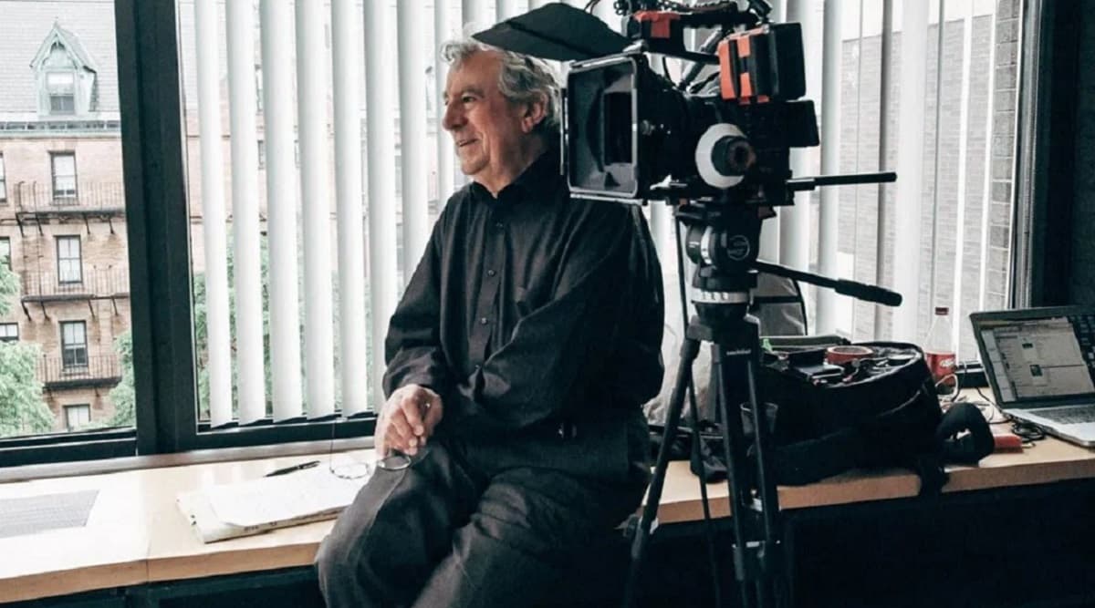 Terry Jones, Monty Python Star, Dies at 77 After Long Battle With Dementia Terry Jones, Monty Python Star, Dies at 77 After Long Battle With Dementia
