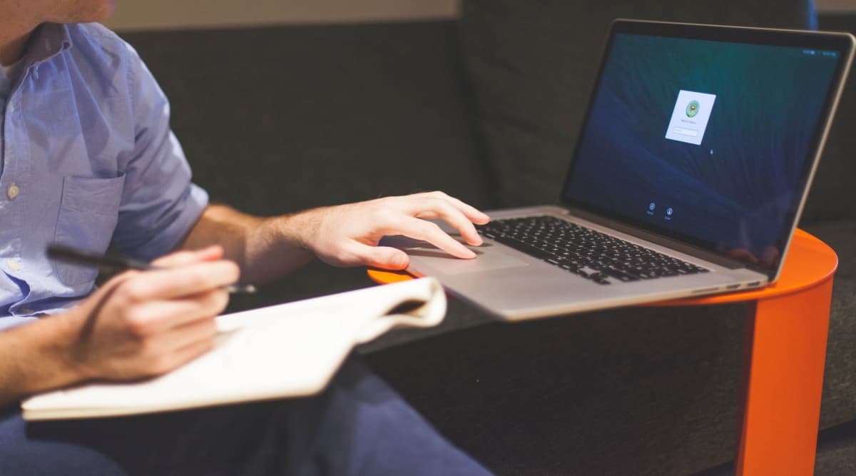 20 Top Entrepreneurs Share Their Best Advice on Growing a Business in 2020 20 Top Entrepreneurs Share Their Best Advice on Growing a Business in 2020