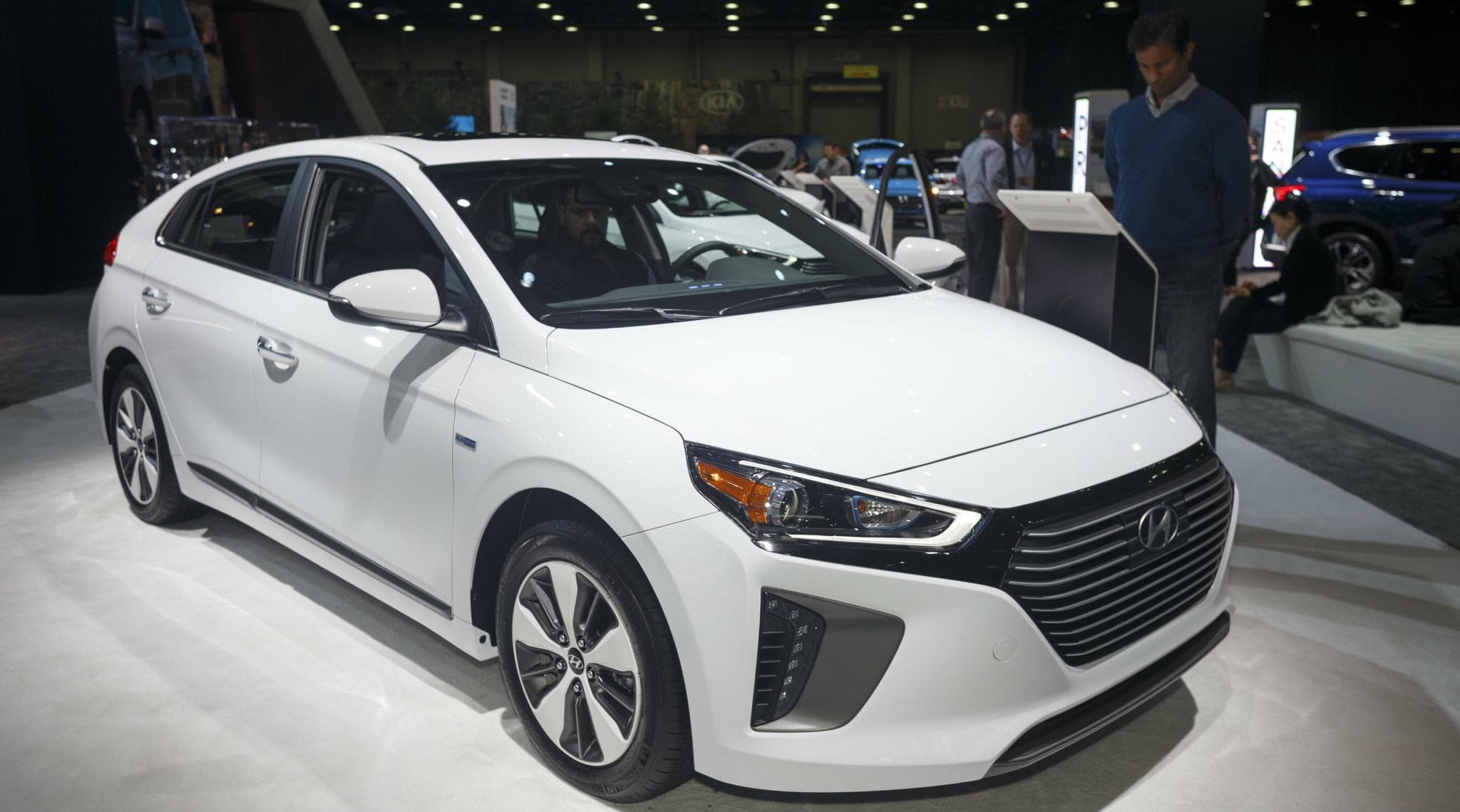 Millennials Believe Owning a Car Makes Them Sexually Attractive, Finds Study Millennials Believe Owning a Car Makes Them Sexually Attractive, Finds Study
