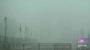 Delhi: Dense Fog Envelopes National Capital, Temperature Dips to 7 Degrees Celsius, Flight And Train Operations Affected