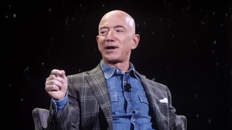 Facebook Blames Apple iOS For Hacking of Amazon Founder & CEO Jeff Bezos' iPhone