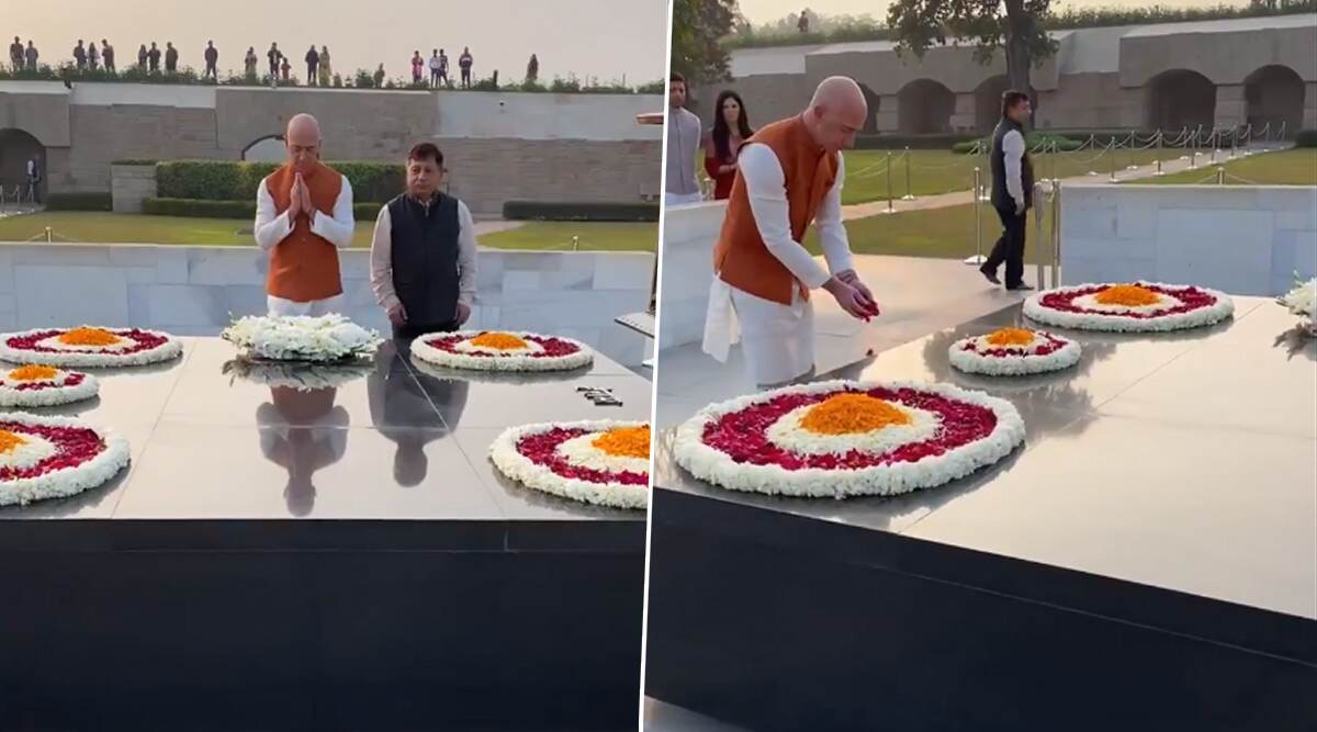 Jeff Bezos Visits Rajghat After Arrival in India, Says 'Mahatma Gandhi Truly Changed The World' Jeff Bezos Visits Rajghat After Arrival in India, Says 'Mahatma Gandhi Truly Changed The World'