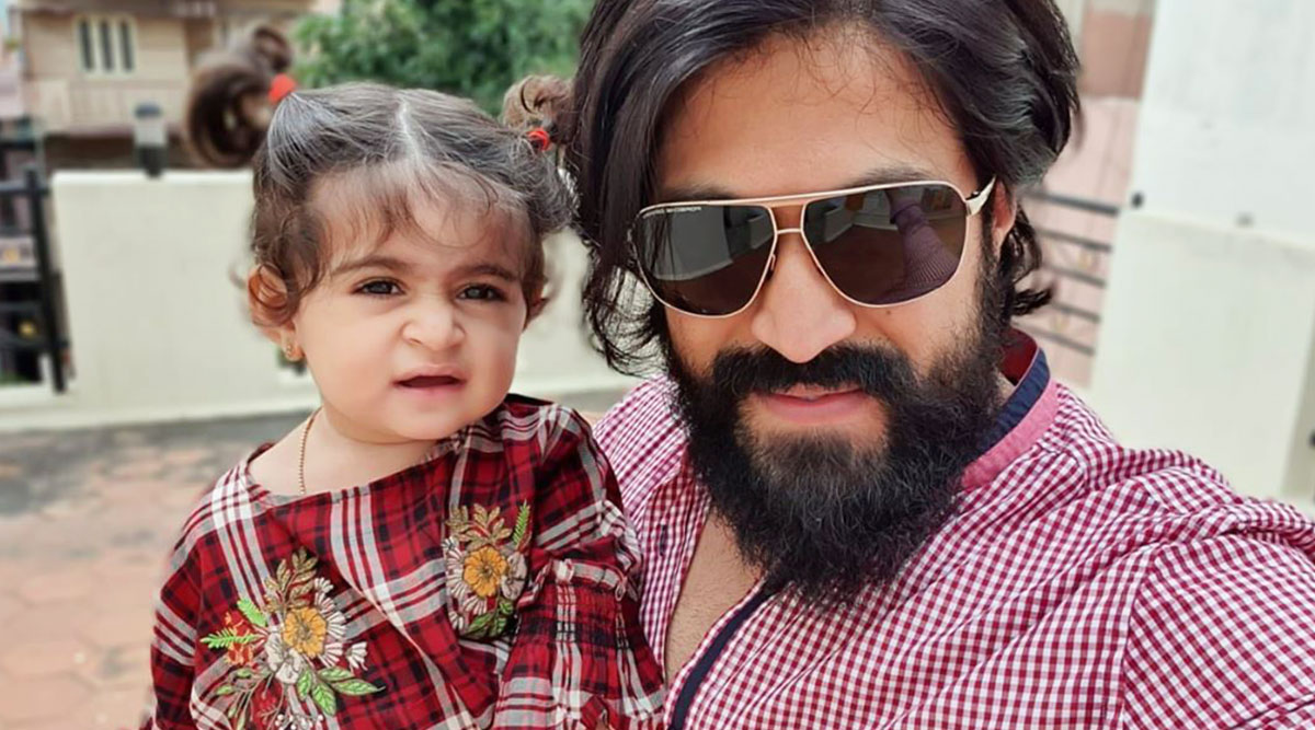 Yash Birthday Special: Give The 'Best Dad Ever' Award to The Handsome KGF  Actor Already! (Pics) | 🎥 LatestLY