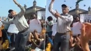 Old Man Dances on 'Azadi' Slogan at Gateway of India During Mumbai Protest Against JNU Violence, People Laud The 'Spirit of Mumbai' As Video Goes Viral