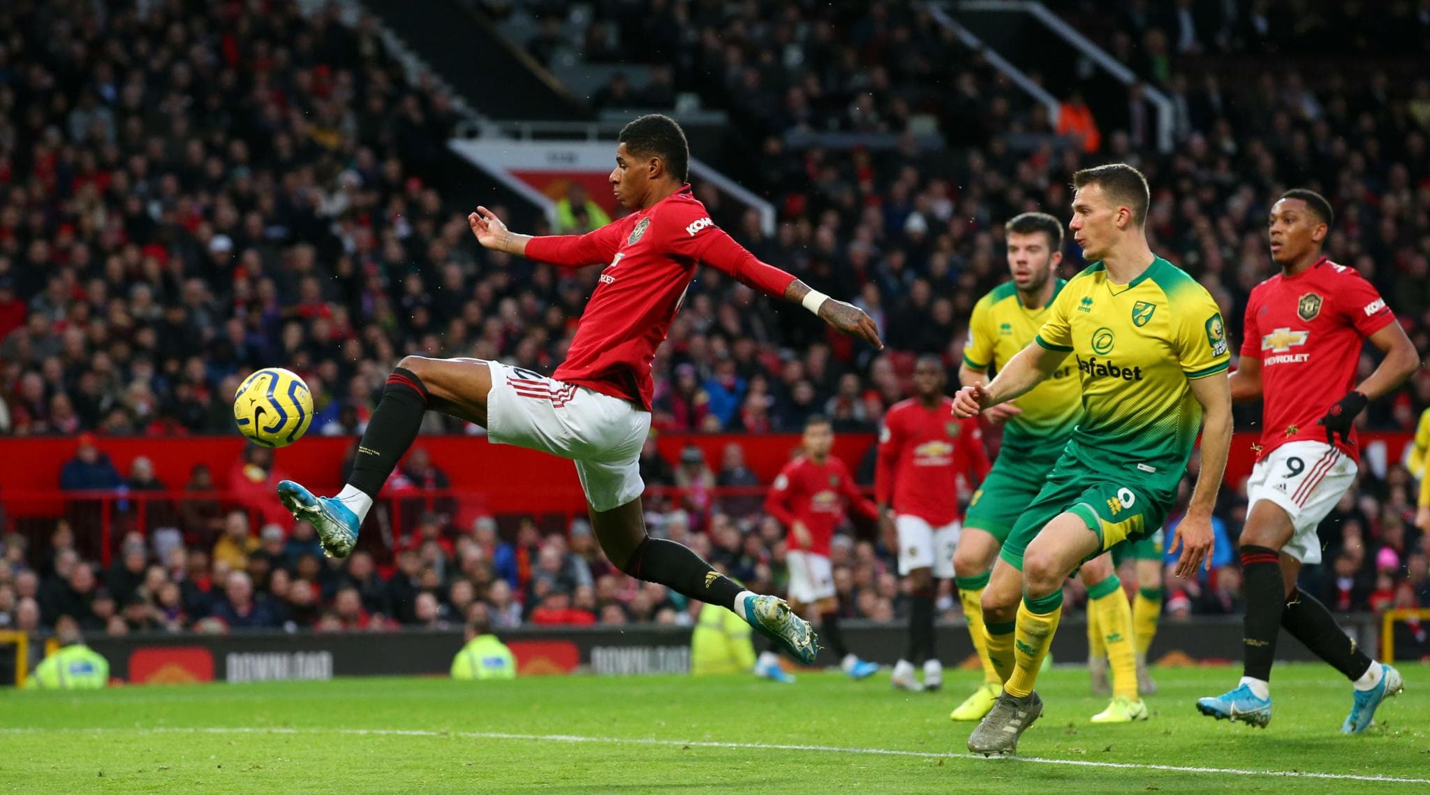 Manchester United 4-0 Norwich, Premier League 2019-20 Result: Marcus Rashford Double on 200th Appearance Helps Man United Smash Canaries Manchester United 4-0 Norwich, Premier League 2019-20 Result: Marcus Rashford Double on 200th Appearance Helps Man United Smash Canaries