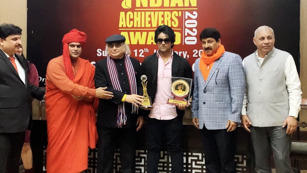 Mikki Koomar Honoured With Indian Achievers Award Conferred by the Delhi BJP President Manoj Tiwari Mikki Koomar Honoured With Indian Achievers Award Conferred by the Delhi BJP President Manoj Tiwari