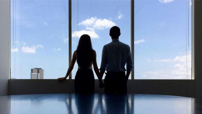 How to Date a Co-Worker? Office Romance Rules You Must Follow to Save Your Career and Reputation