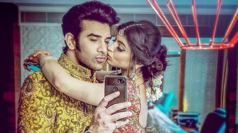 Bigg Boss 13: Paras Chhabra’s Girlfriend Akanksha Puri Gets Mocked for Misspelling His Name; Babe Shuts the Trolls With a Kickass Reply (Read Tweets)