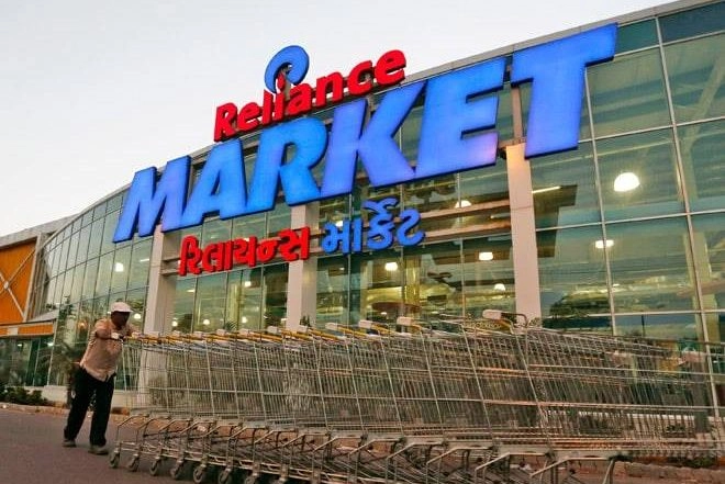 Reliance Offers Amazon 40% Stake in Retail Arm, Says Report; If Finalised, $20 Billion Deal to be 'Biggest Ever in India'