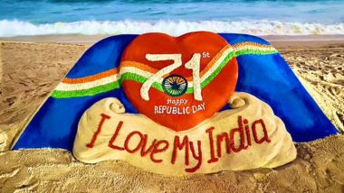 Republic Day 2020: Sudarsan Pattnaik Creates Sand Art Wishing on the National Festival, Twitterati Share Wishes And Messages