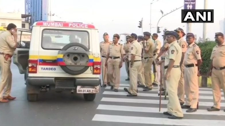 Maharashtra Bandh: Security Tightened in Mumbai In Light of Shutdown Called by Prakash Ambedkar's VBA Against CAA, NRC and Economic Crisis Today